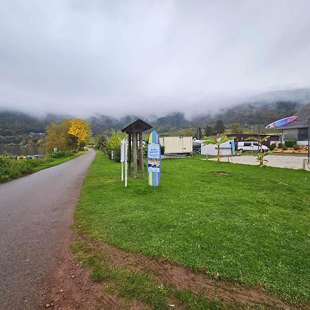 Отель Tiny House Mehring Меринг Экстерьер фото