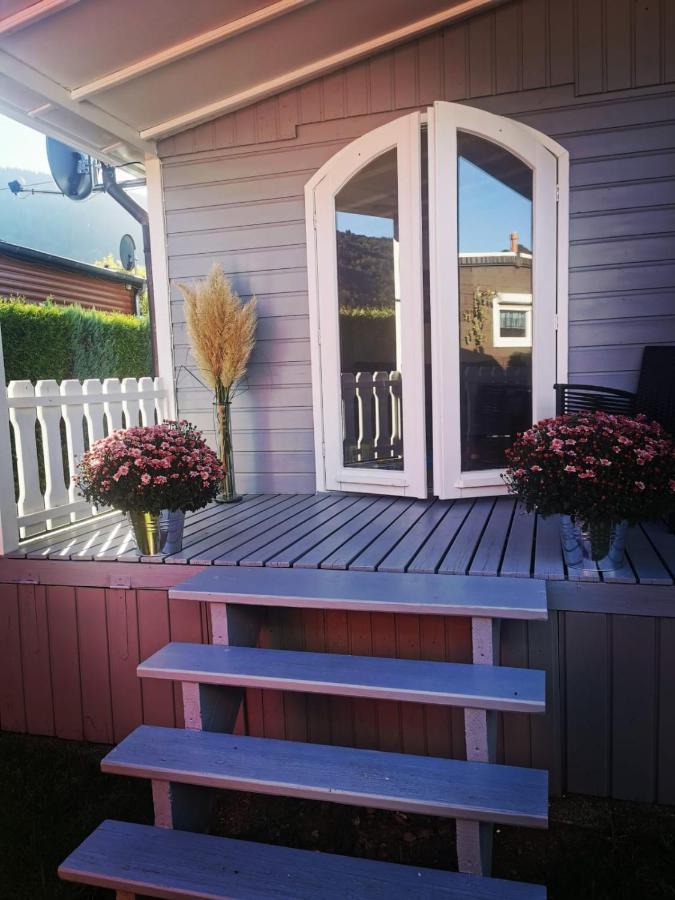 Отель Tiny House Mehring Меринг Экстерьер фото
