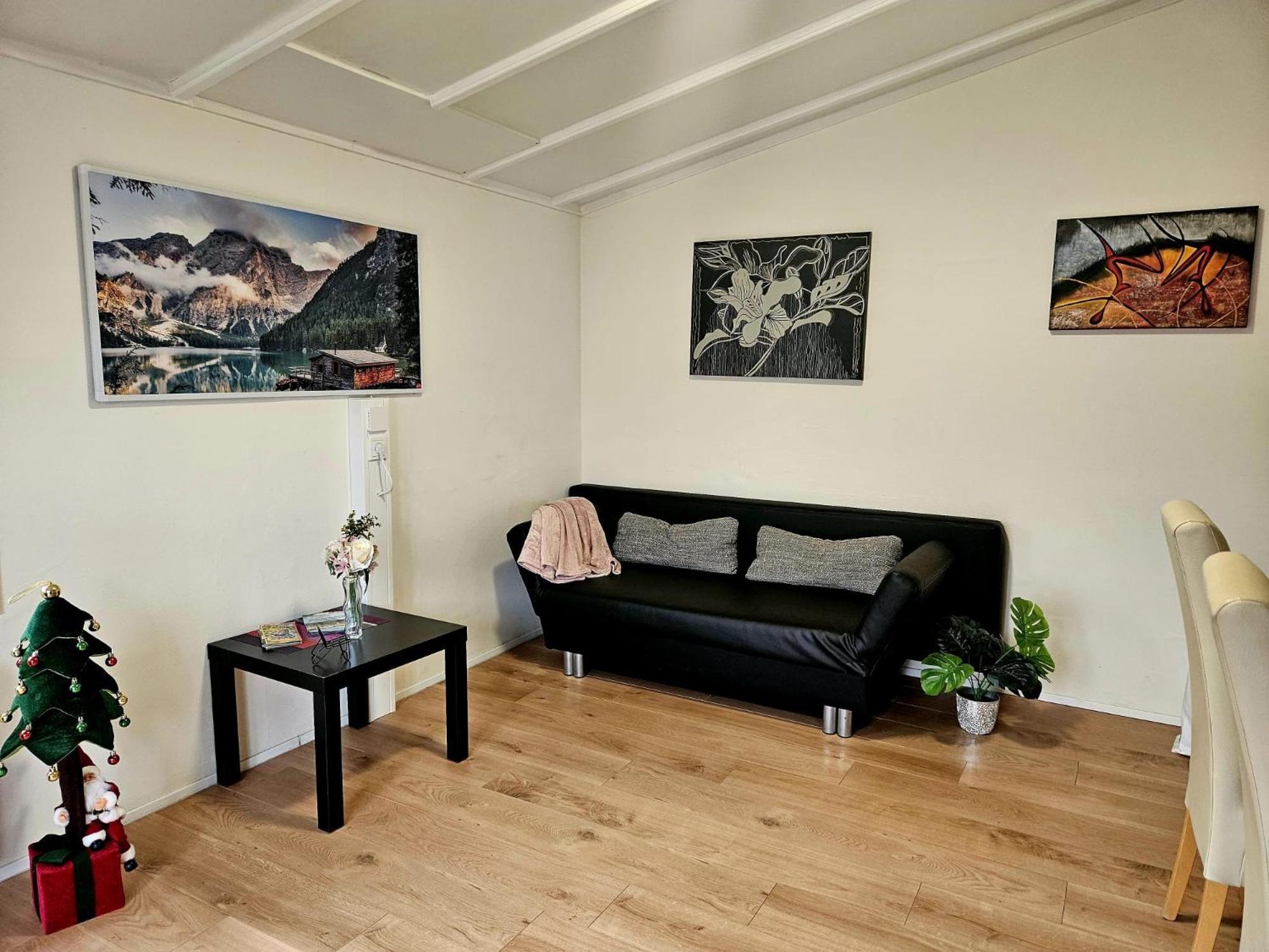 Отель Tiny House Mehring Меринг Экстерьер фото