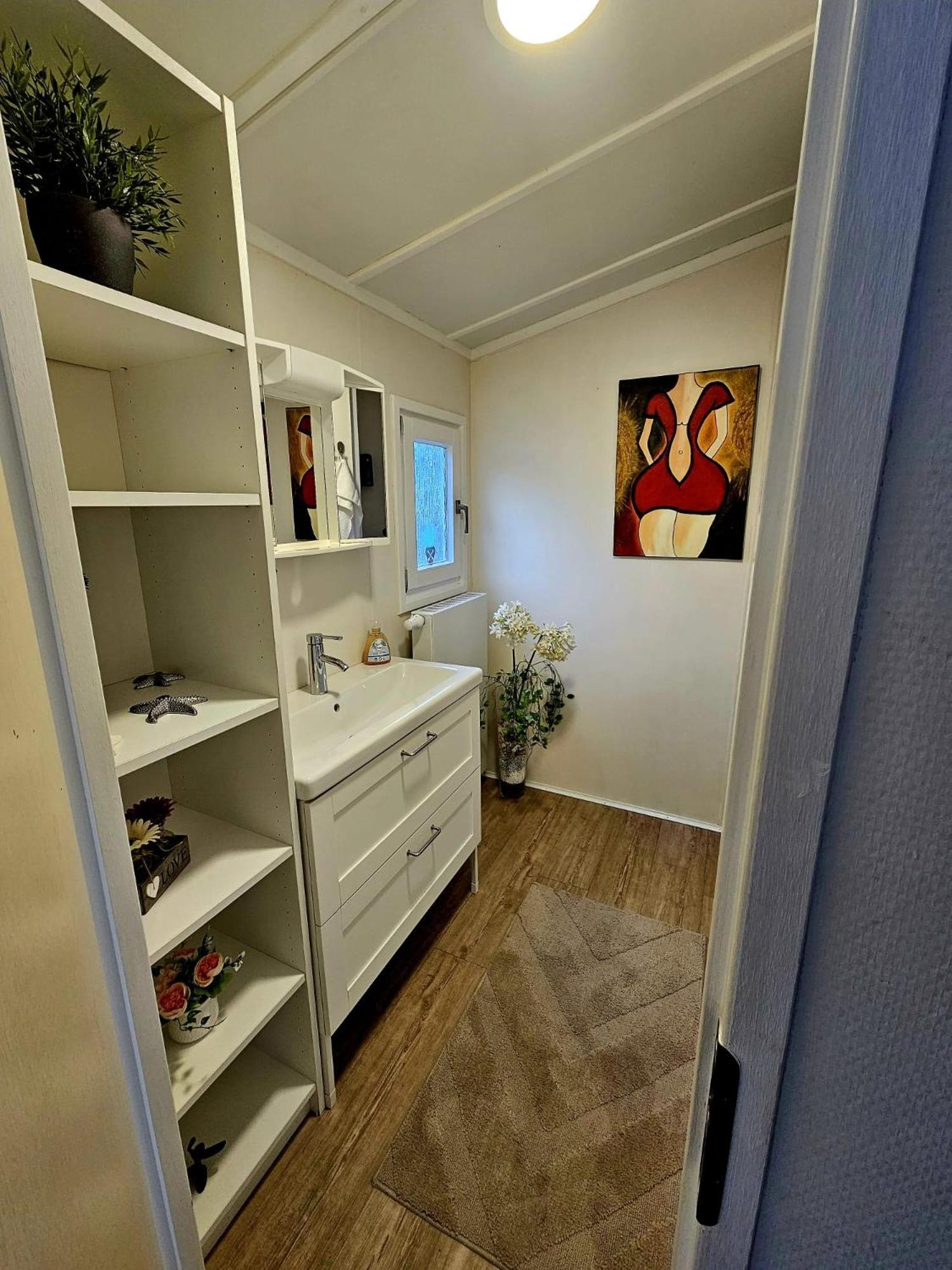 Отель Tiny House Mehring Меринг Экстерьер фото